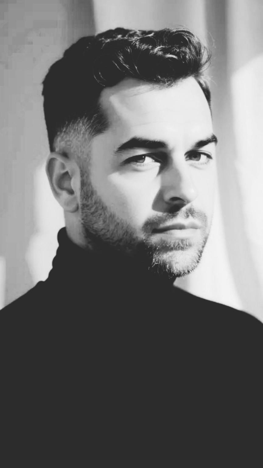 صورة المطور أحمد مرسني